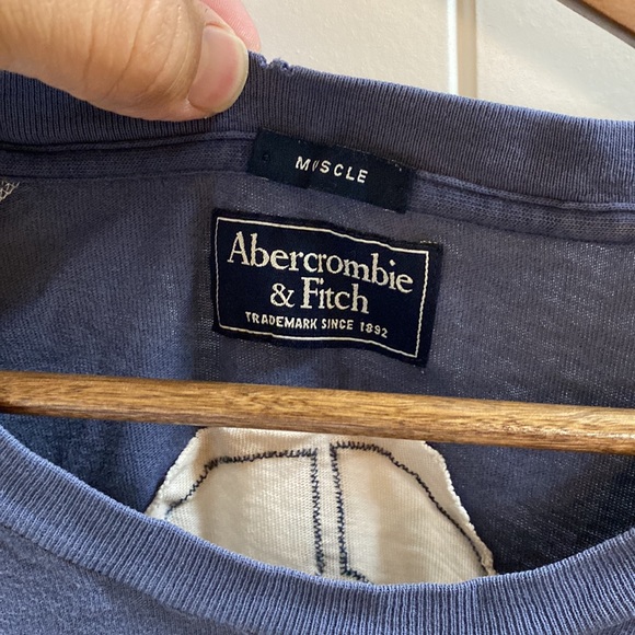 Vintage Abercrombie and Fitch muscle T-shirt purchased, already faded Large - Picture 3 of 4